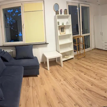 Central Studio Boleslawiec Apartmán *